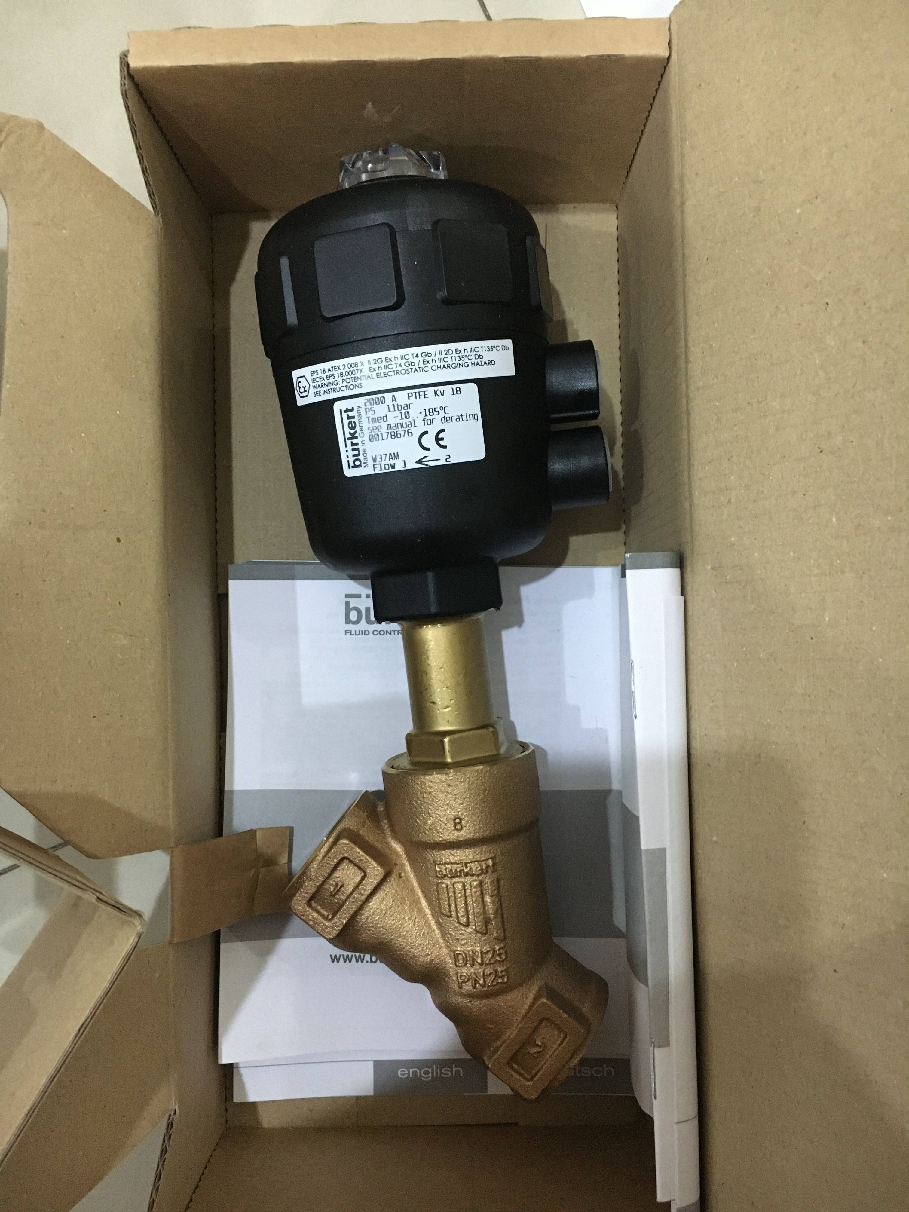 00178676 德国burkert不锈钢角座阀宝德角座阀概述